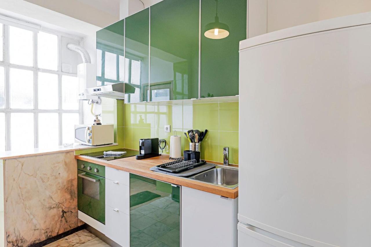 Torrinha 83 Apartments By Lovelystay Porto Eksteriør bilde